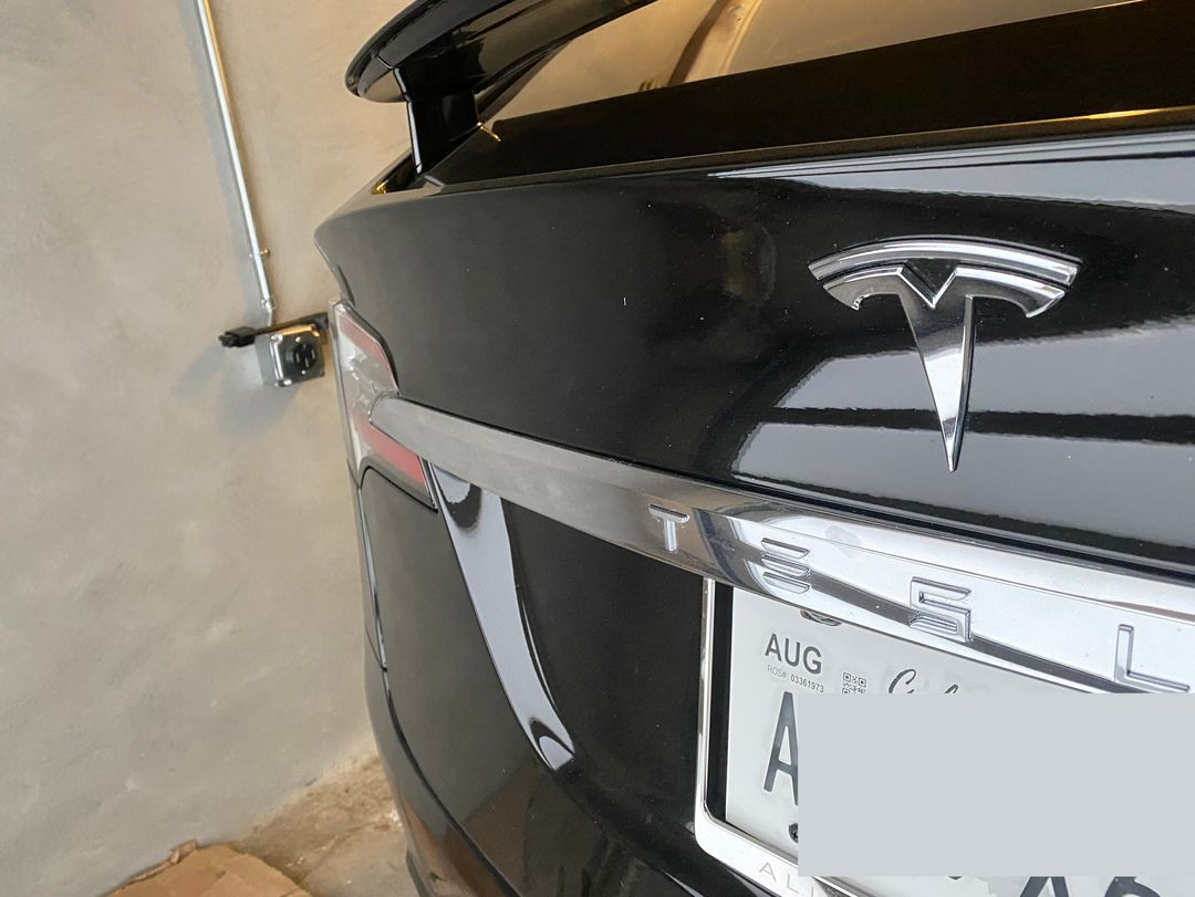 NEMA 14-50 for Tesla Model X in Hollywood Hills